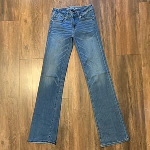 American Eagle Jeans~ Favorite Boyfriend~ Super Stretch~ Size 2 Xtra Long